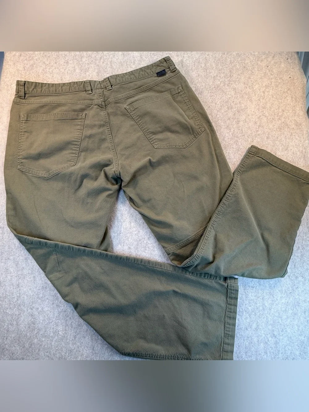 The North Face Olive Green Men’s Cargo/Hiking Pants Sz 38 Outdoor Adventure GUC